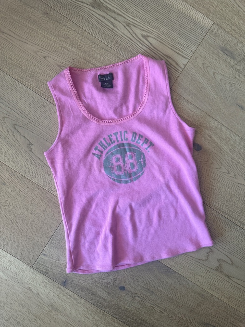 Baby pink Y2K tank